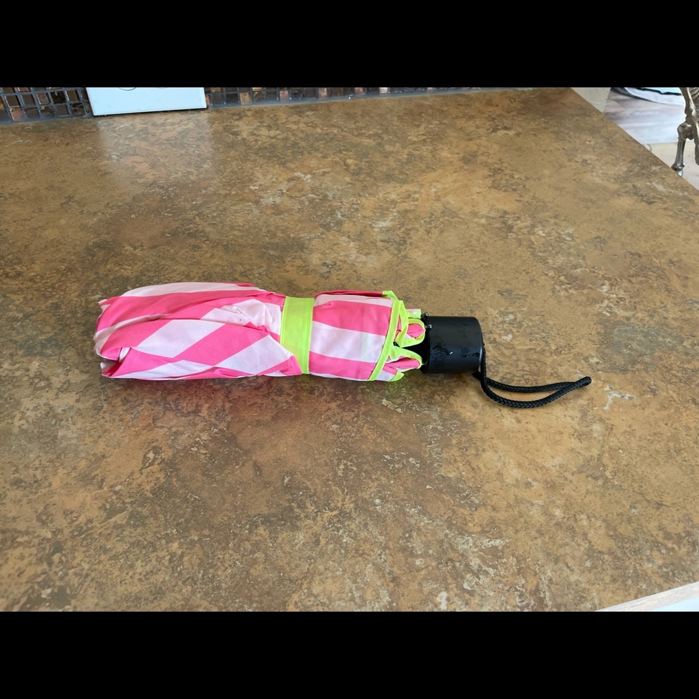 Neon Victoria travel umbrella